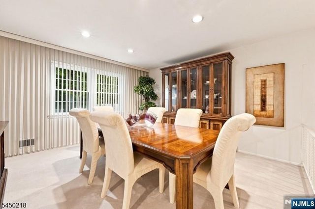 18 Druid Hill Drive, Par-troy Hills Twp., NJ 07054
