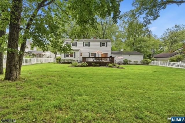 18 Druid Hill Drive, Par-troy Hills Twp., NJ 07054