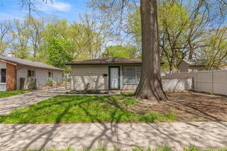 25432 McDonald Street, Dearborn Heights, MI 48125
