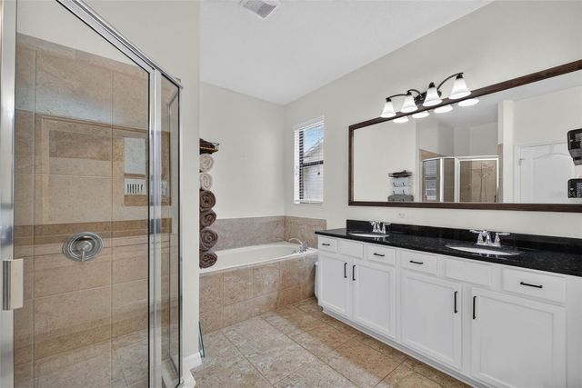 810 WOODS LANDING DRIVE, Minneola, FL 34715