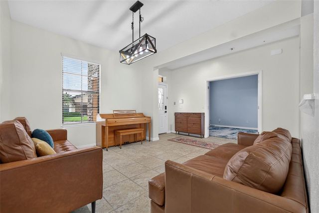 810 WOODS LANDING DRIVE, Minneola, FL 34715