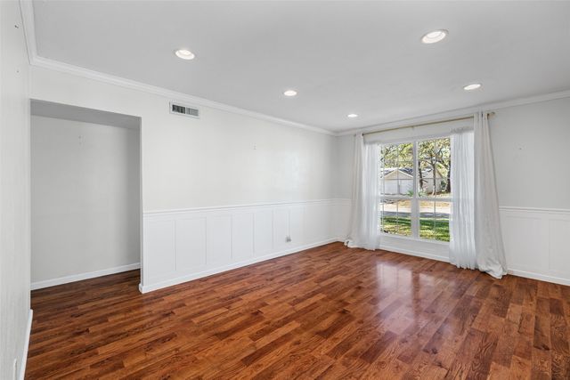 49 Coffee Tavern Road, Bedford, TX 76022