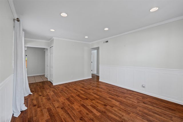 49 Coffee Tavern Road, Bedford, TX 76022