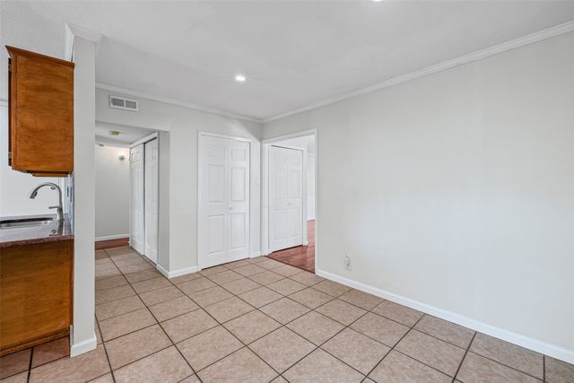 49 Coffee Tavern Road, Bedford, TX 76022