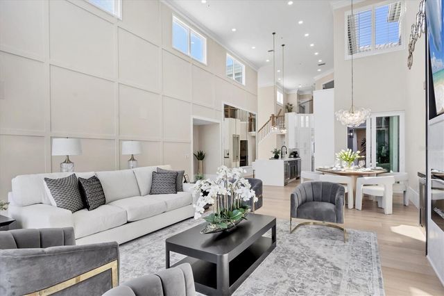 3540 MISTLETOE LANE, Longboat Key, FL 34228