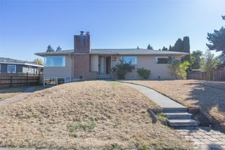 124 Fogarty Avenue, Port Angeles, WA 98362