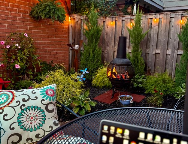 1475 Avignon Court, Highland Park, IL 60035