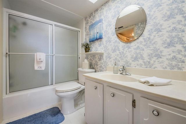 4900 BRITTANY DRIVE S 805, St Petersburg, FL 33715