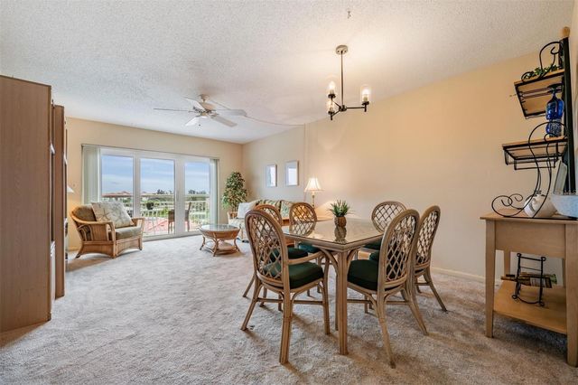 4900 BRITTANY DRIVE S 805, St Petersburg, FL 33715