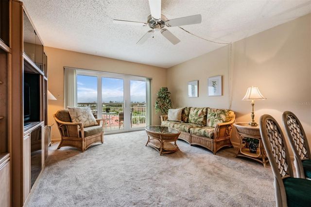 4900 BRITTANY DRIVE S 805, St Petersburg, FL 33715