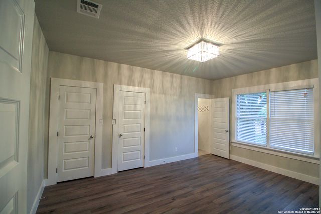 1138 IOWA ST, San Antonio, TX 78203