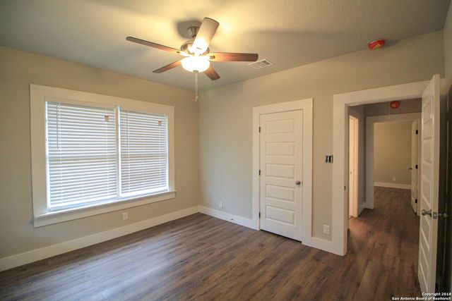 1138 IOWA ST, San Antonio, TX 78203