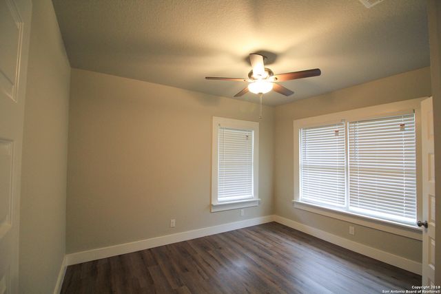 1138 IOWA ST, San Antonio, TX 78203