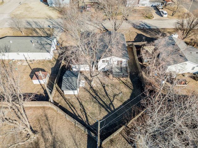 2415 E Evanston St, Park City, KS 67219
