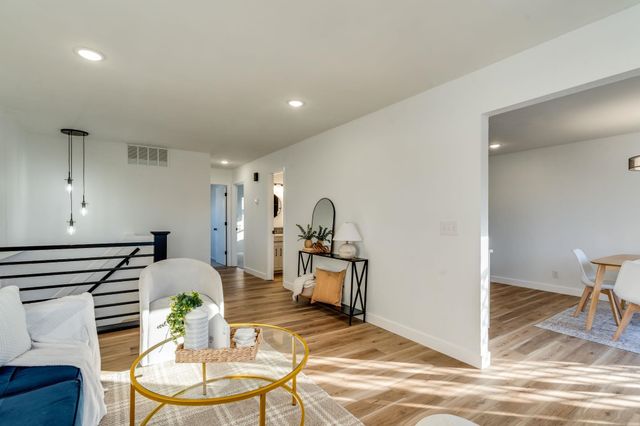 2415 E Evanston St, Park City, KS 67219