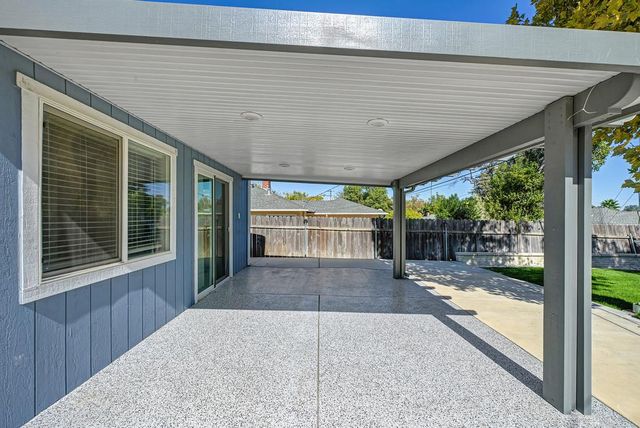 6342 Larry Way, North Highlands, CA 95660