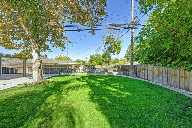 6342 Larry Way, North Highlands, CA 95660