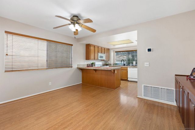 2435 Heatherwood Ct, Escondido, CA 92026