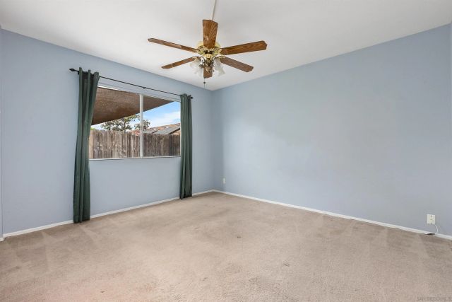 2435 Heatherwood Ct, Escondido, CA 92026