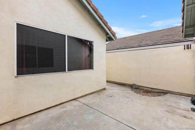 2435 Heatherwood Ct, Escondido, CA 92026