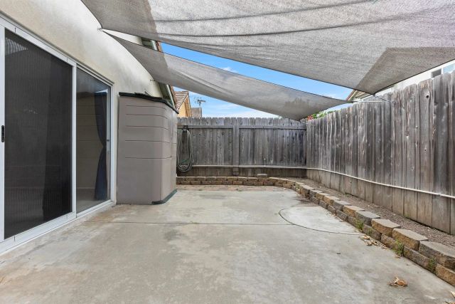 2435 Heatherwood Ct, Escondido, CA 92026