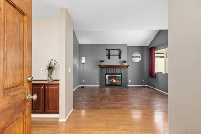 2435 Heatherwood Ct, Escondido, CA 92026