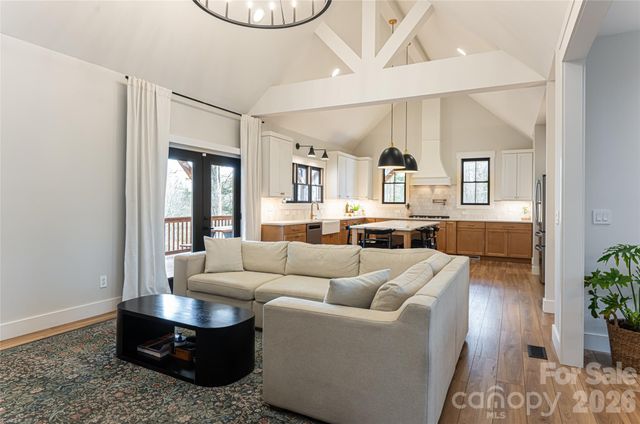 13 Cambridge Drive, Candler, NC 28715