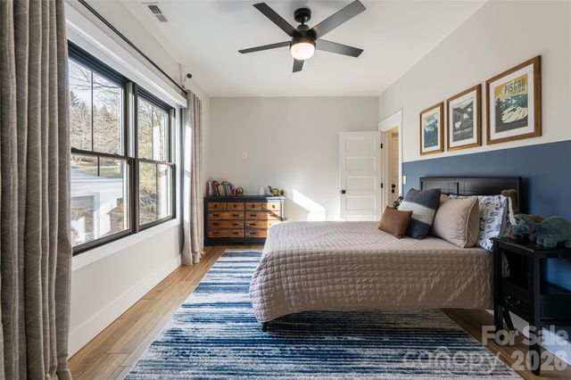 13 Cambridge Drive, Candler, NC 28715