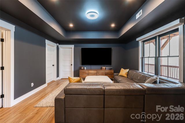 13 Cambridge Drive, Candler, NC 28715