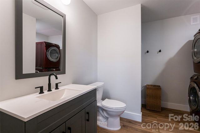 13 Cambridge Drive, Candler, NC 28715