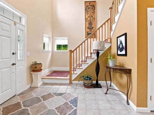12 Greenwood Drive, Newburgh, NY 12550