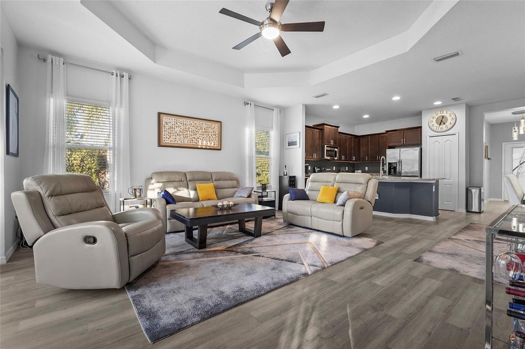 Image 17 of property listing at 1806 LAKE GEORGE COVE, Bradenton, FL 34211