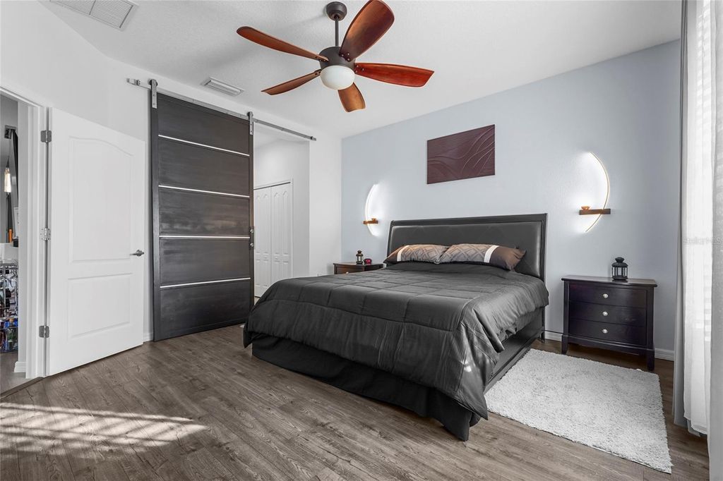 Image 24 of property listing at 1806 LAKE GEORGE COVE, Bradenton, FL 34211