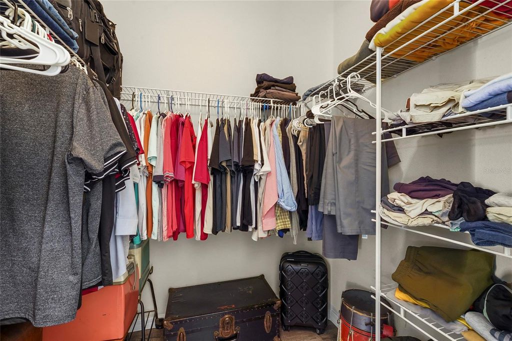 Image 31 of property listing at 1806 LAKE GEORGE COVE, Bradenton, FL 34211