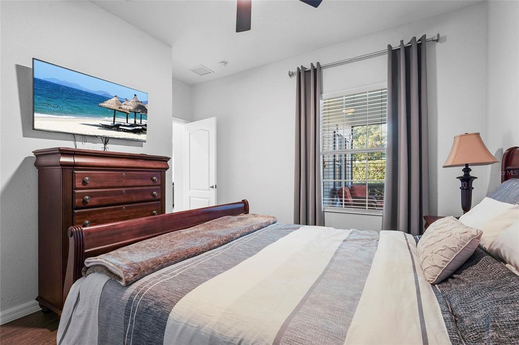 Image 35 of property listing at 1806 LAKE GEORGE COVE, Bradenton, FL 34211