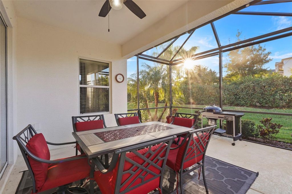 Image 45 of property listing at 1806 LAKE GEORGE COVE, Bradenton, FL 34211