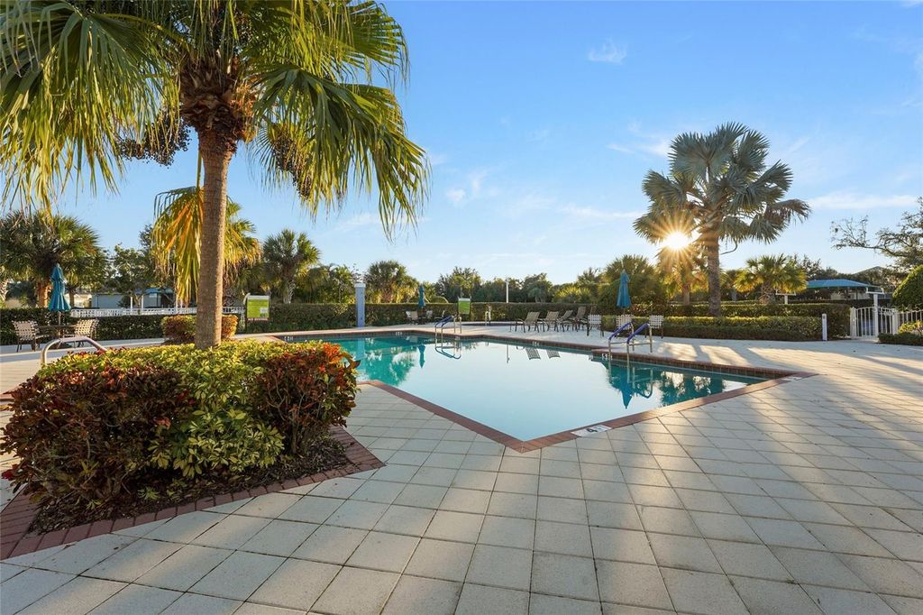 Image 53 of property listing at 1806 LAKE GEORGE COVE, Bradenton, FL 34211