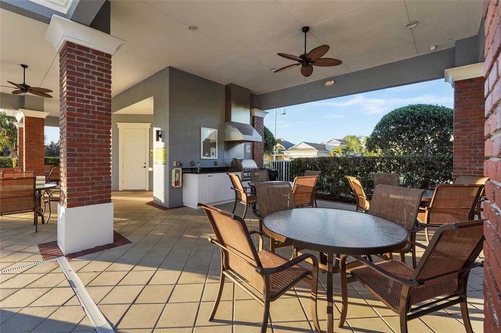 Image 58 of property listing at 1806 LAKE GEORGE COVE, Bradenton, FL 34211