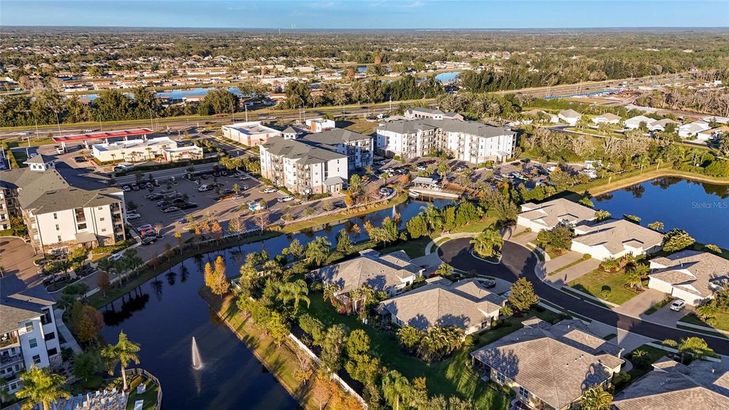 Image 70 of property listing at 1806 LAKE GEORGE COVE, Bradenton, FL 34211