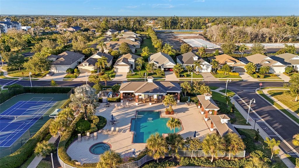 Image 73 of property listing at 1806 LAKE GEORGE COVE, Bradenton, FL 34211