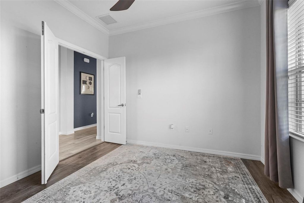 Image 10 of property listing at 1806 LAKE GEORGE COVE, Bradenton, FL 34211