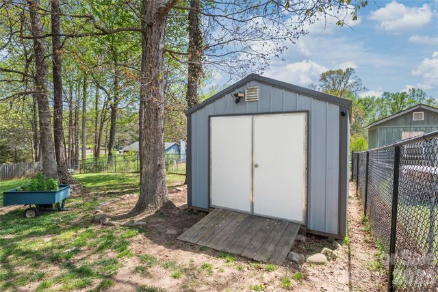 104 Pinetree Drive, Fort Mill, SC 29715