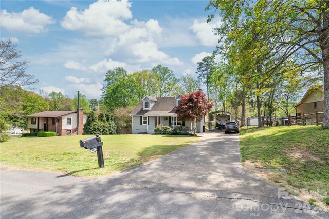 104 Pinetree Drive, Fort Mill, SC 29715