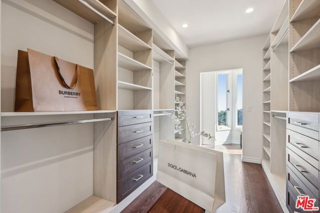 2411 Mount Olympus Drive, Los Angeles, CA 90046