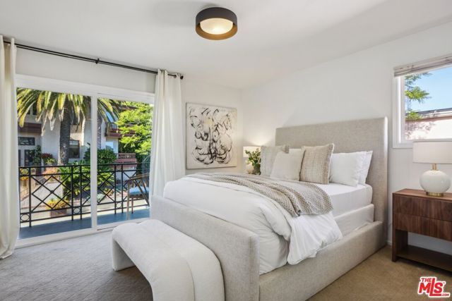 2411 Mount Olympus Drive, Los Angeles, CA 90046