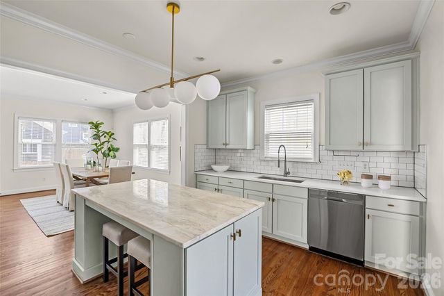 1558 Tippah Park Court, Charlotte, NC 28205