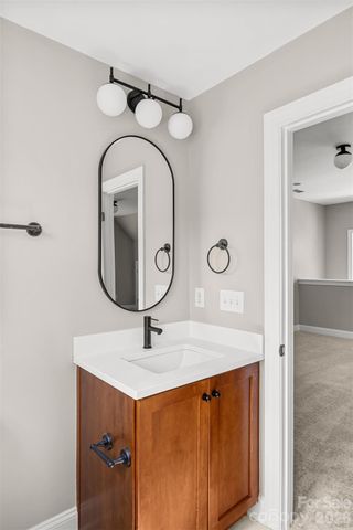 1558 Tippah Park Court, Charlotte, NC 28205