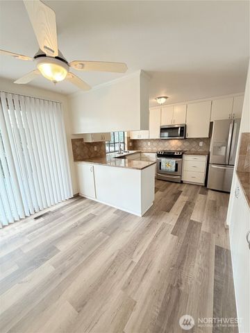 5010 84th Avenue W, University Place, WA 98467