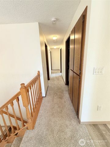 5010 84th Avenue W, University Place, WA 98467
