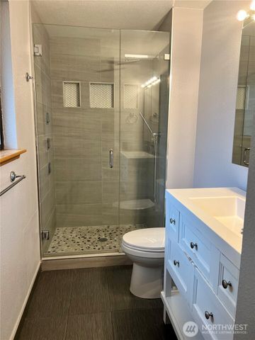 5010 84th Avenue W, University Place, WA 98467